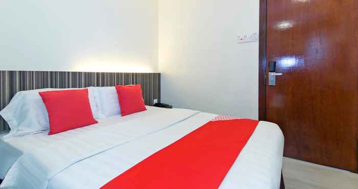 Kamar Tidur Sunrise Golden Hotel