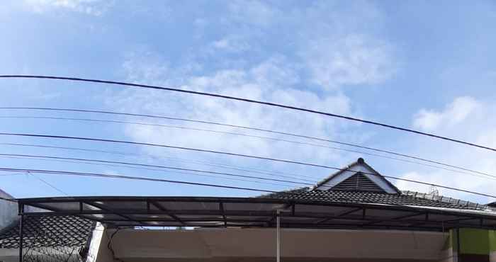 Exterior Green House Borobudur