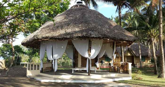 Bangunan Amor Farm Beach Resort