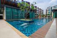 Hồ bơi Tropical Villa Service Suite NN