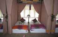 Kamar Tidur 4 Moon Garden Homestay