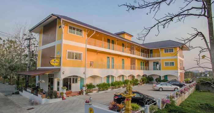 Bangunan Baan Lug Chang Hotel