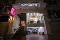 Luar Bangunan Queen's Hotel