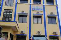 Exterior Setu Budget Inn