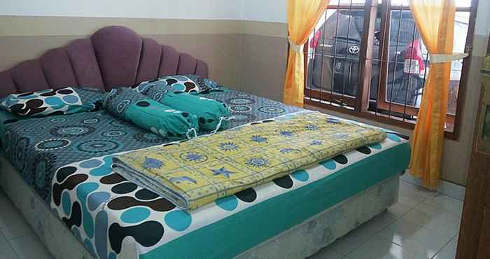 Bilik Tidur Villa Green Apple U - 38, Cipanas Puncak