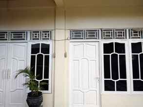 Exterior 4 Adhyaksa Guest House Syariah