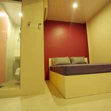 Bedroom 4 Al-Fatih Hotel