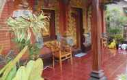 ภายนอกอาคาร 2 D'Karang Homestay Bangli