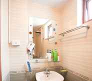 In-room Bathroom 5 City Center & Good Security Home - Easternstay 
