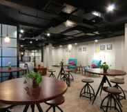 Restaurant 4 S Loft Manado