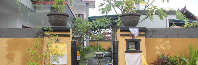 Lobi Sanata Yoga Guest House