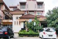 ภายนอกอาคาร OYO 3759 Delima Guest House Syariah