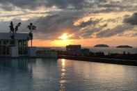 Kolam Renang Sunset Seaview Vacation Condos @ Infinity Avenue