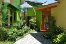 Exterior Latansa Homestay Syariah