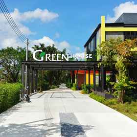 Green House Neo-Resotel 1, Hotel Nakhon Si Racha Tour Hua It Bus Terminal Branch