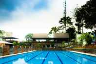 Swimming Pool Hotel Taman Mangkubumi Indah