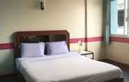 ห้องนอน 2 Taksin 2 Hotel