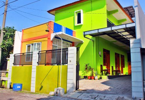 Exterior Comfy Room at Griya Kasturi Syariah
