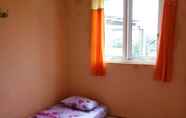 ห้องนอน 2 Simple Room at Kost Rorojonggrang