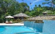 Swimming Pool 6 Bunaken Oasis Dive Resort and Spa