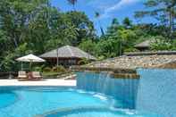 Swimming Pool Bunaken Oasis Dive Resort and Spa