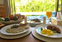 Restaurant 5 Pentagon Villa Bali