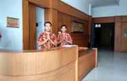 Lobi 2 Hotel Griya Lestari Pati