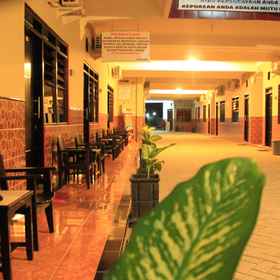 三星酒店 1, 酒店 Gontor 3 Stadium