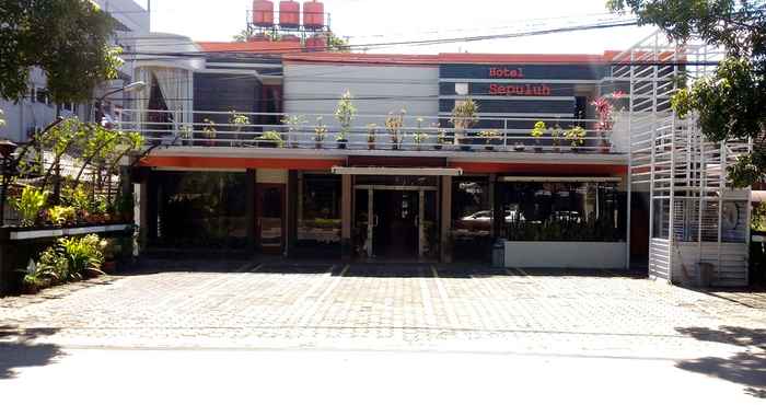 Exterior Hotel Sepuluh