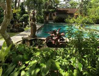 Swimming Pool 2 Desa Atas Awan Eco-Boutique Hotel