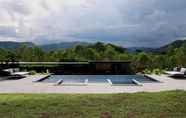 Swimming Pool 4 Mighty Mountain Thailand