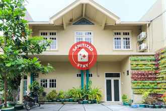 Luar Bangunan 4 OYO 3981 Griyonur Homestay Syariah