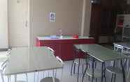 Restaurant 6 OYO 3981 Griyonur Homestay Syariah