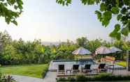 Hồ bơi 3 Baansuan Huansilp Resort