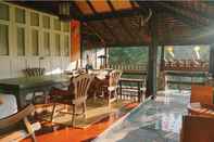 Lobby Phu Tarn Tree Resort