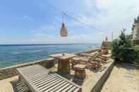 Bar, Cafe and Lounge Waterside Inn Nusa Penida