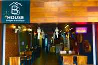 Bar, Kafe dan Lounge BB House Budget & Boutique Hotel