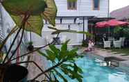 Swimming Pool 3 Arjuna Garden Homestay