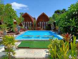 The Mel Huts , Rp 504.000