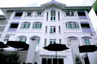 ภายนอกอาคาร Nidhra​ Lanna Hotel