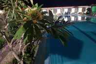 Swimming Pool Fortune Hotel Kendari