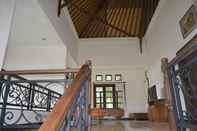 Lobby Puri Bali Fortuna