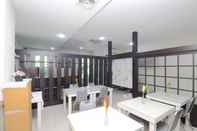 ร้านอาหาร Blossom Resident Blok M