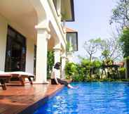 Swimming Pool 5 VST Ocean View Villas 3 BebRooms R07