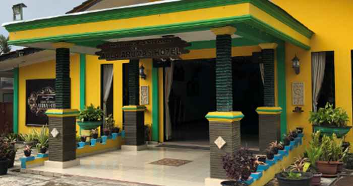 Lobi Arumas Hotel Lubuk Sikaping