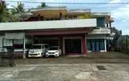 Exterior 3 OYO 3501 Wisma Ghemilang