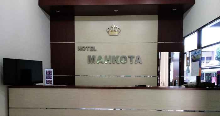 ภายนอกอาคาร Hotel Mahkota Syariah