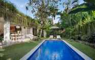 Swimming Pool 4 Alfan Villa
