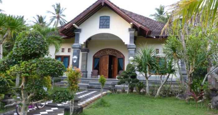 Exterior Wayan Tribawa Homestay by Desa Wisata Blimbingsari