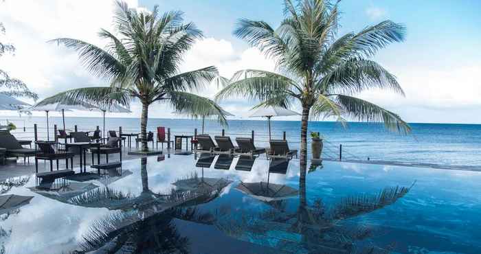 Kolam Renang The Palmy Phu Quoc Resort & Spa